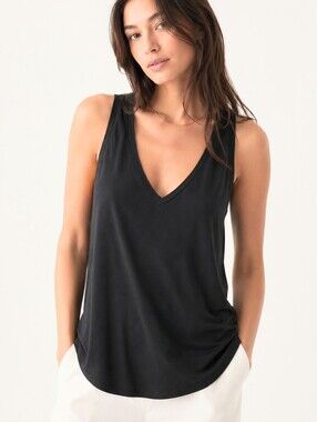 Babaton Aritzia Black V Neck Tank Top Medium Soft Jersey Sleeveless Minimalist
